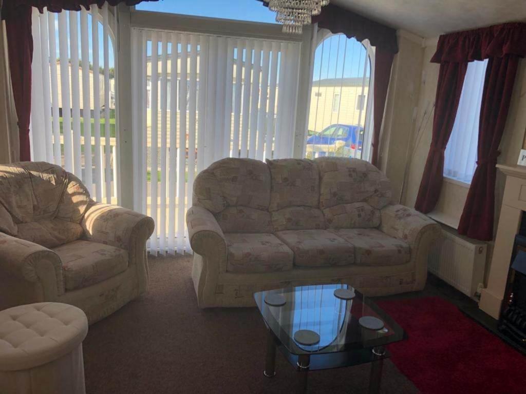 Pg58 2 Bed Caravan Golden Palm Chapel St Leonards Экстерьер фото